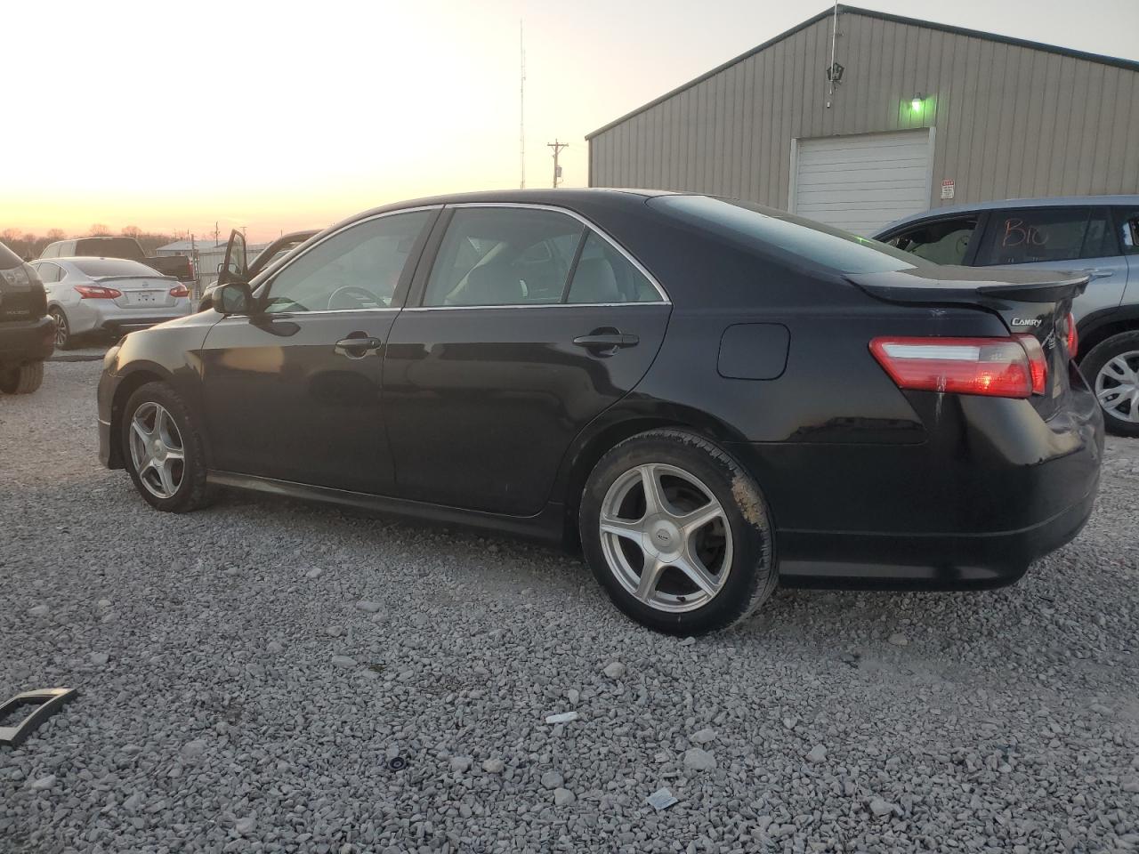 2007 Toyota Camry - Image 2