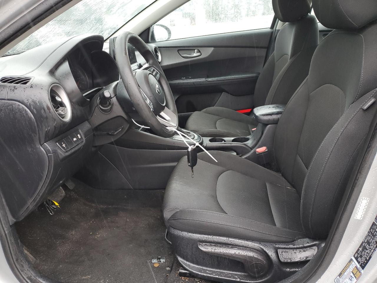 2021 Kia Forte - Image 7