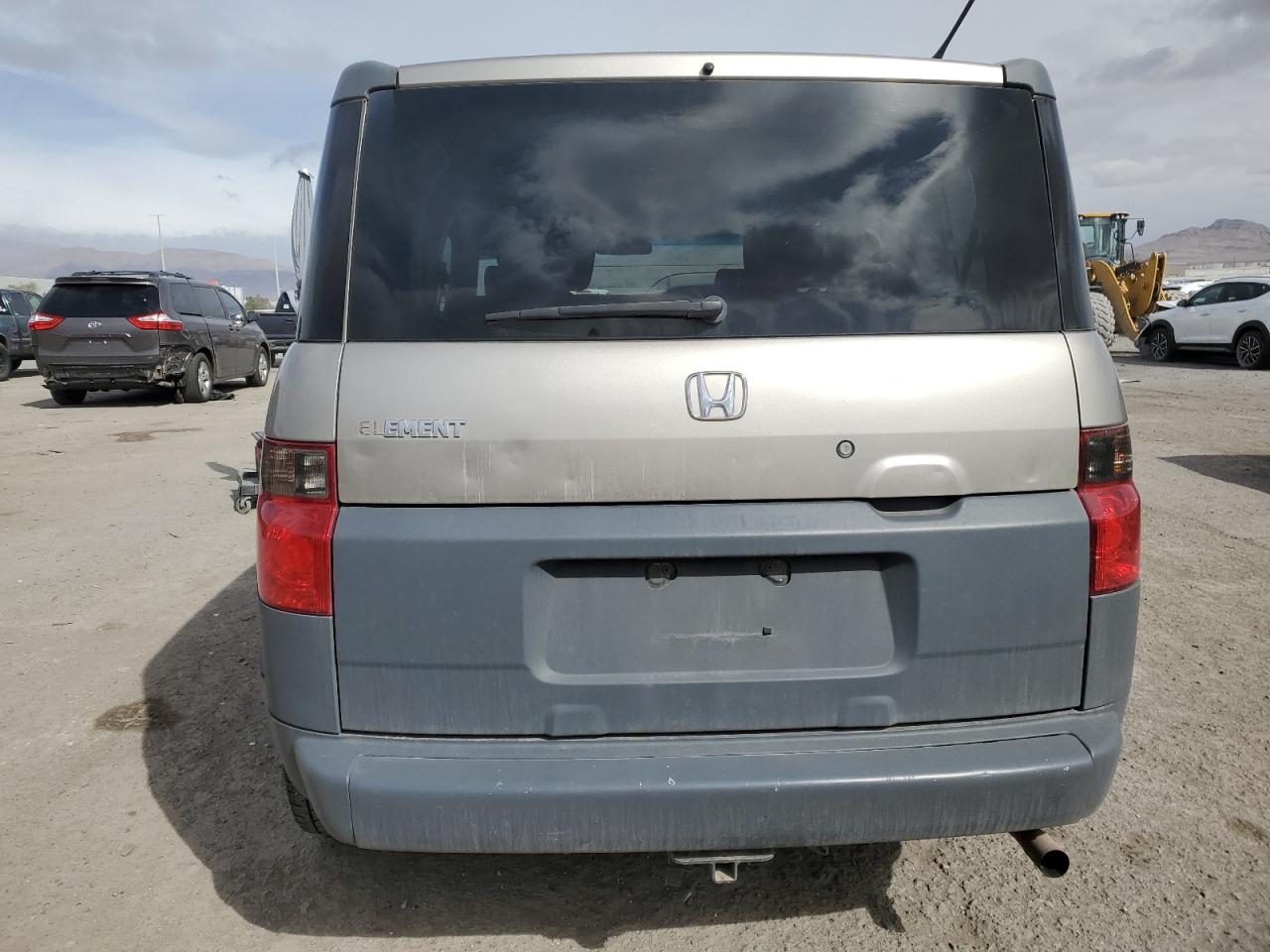 2004 Honda Element - Image 6