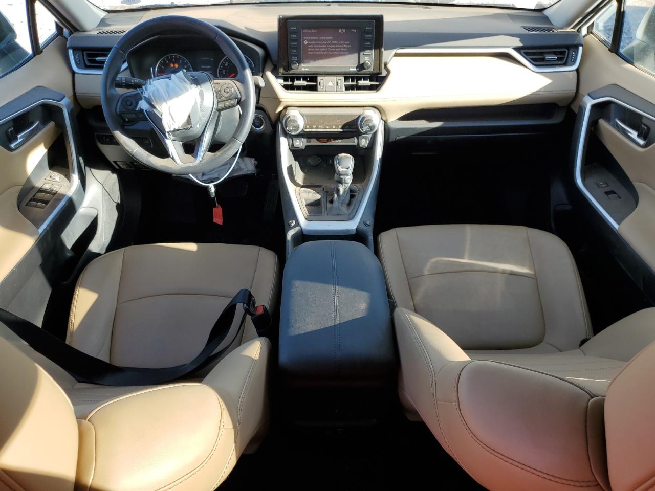 2021 Toyota RAV 4 - Image 8