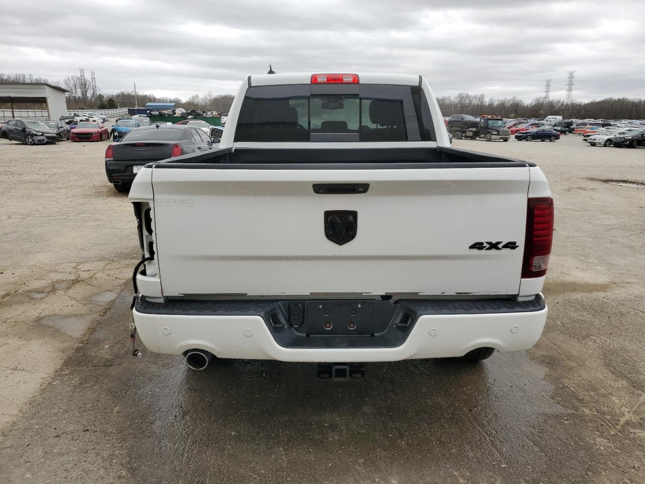 2018 RAM 1500 - Image 6