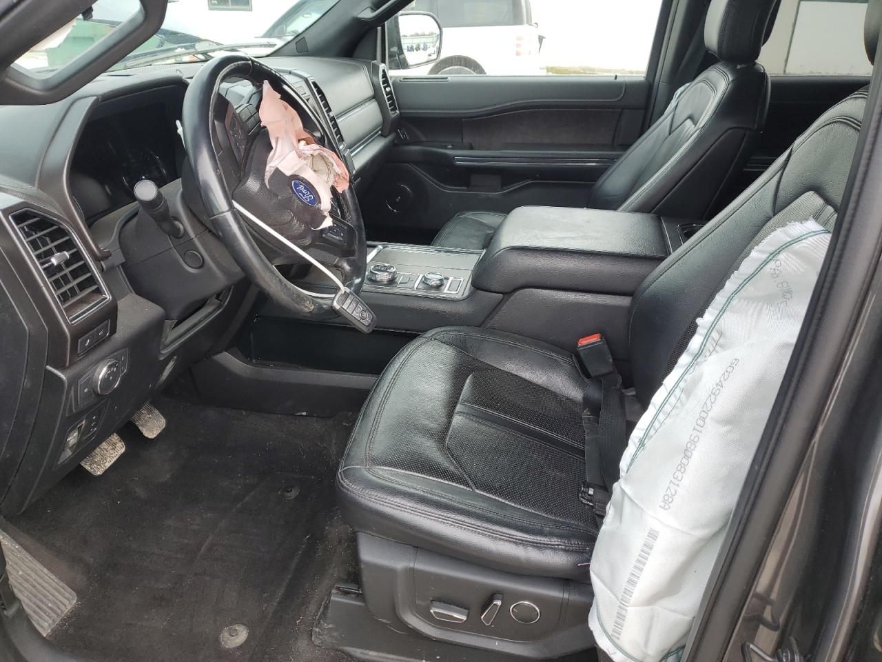 2019 Ford Expedition - Image 7