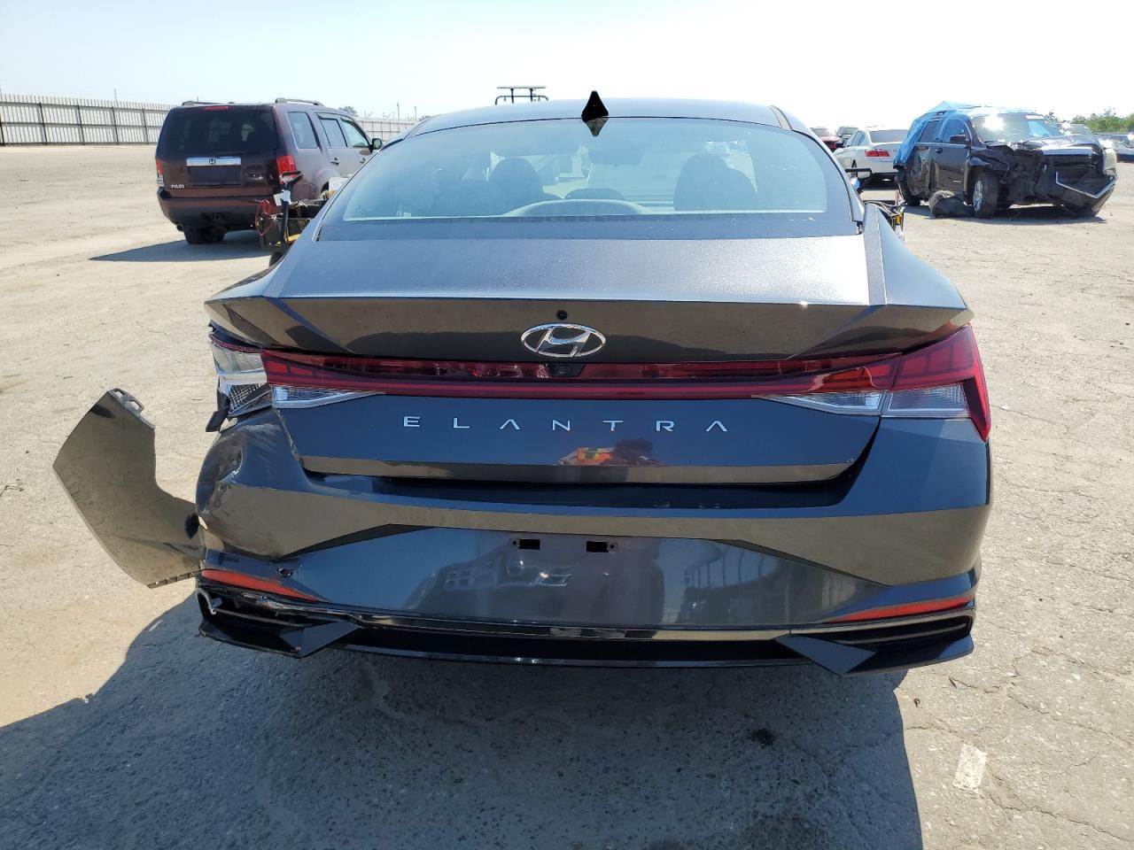 2022 Hyundai Elantra Sel VIN: 5NPLN4AG9NH067871 Lot: 50760315