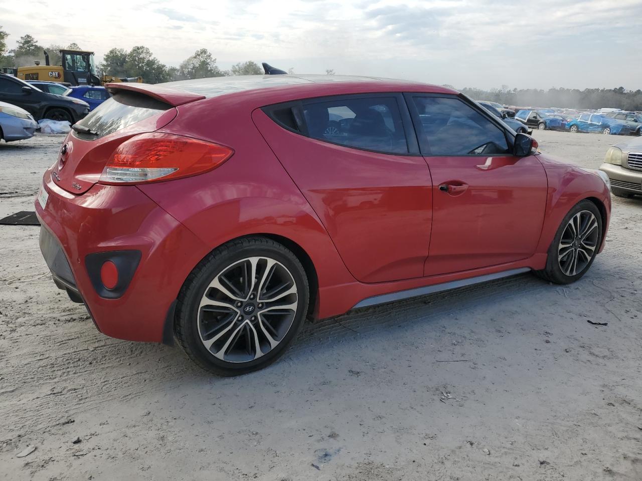 2016 Hyundai Veloster - Image 3