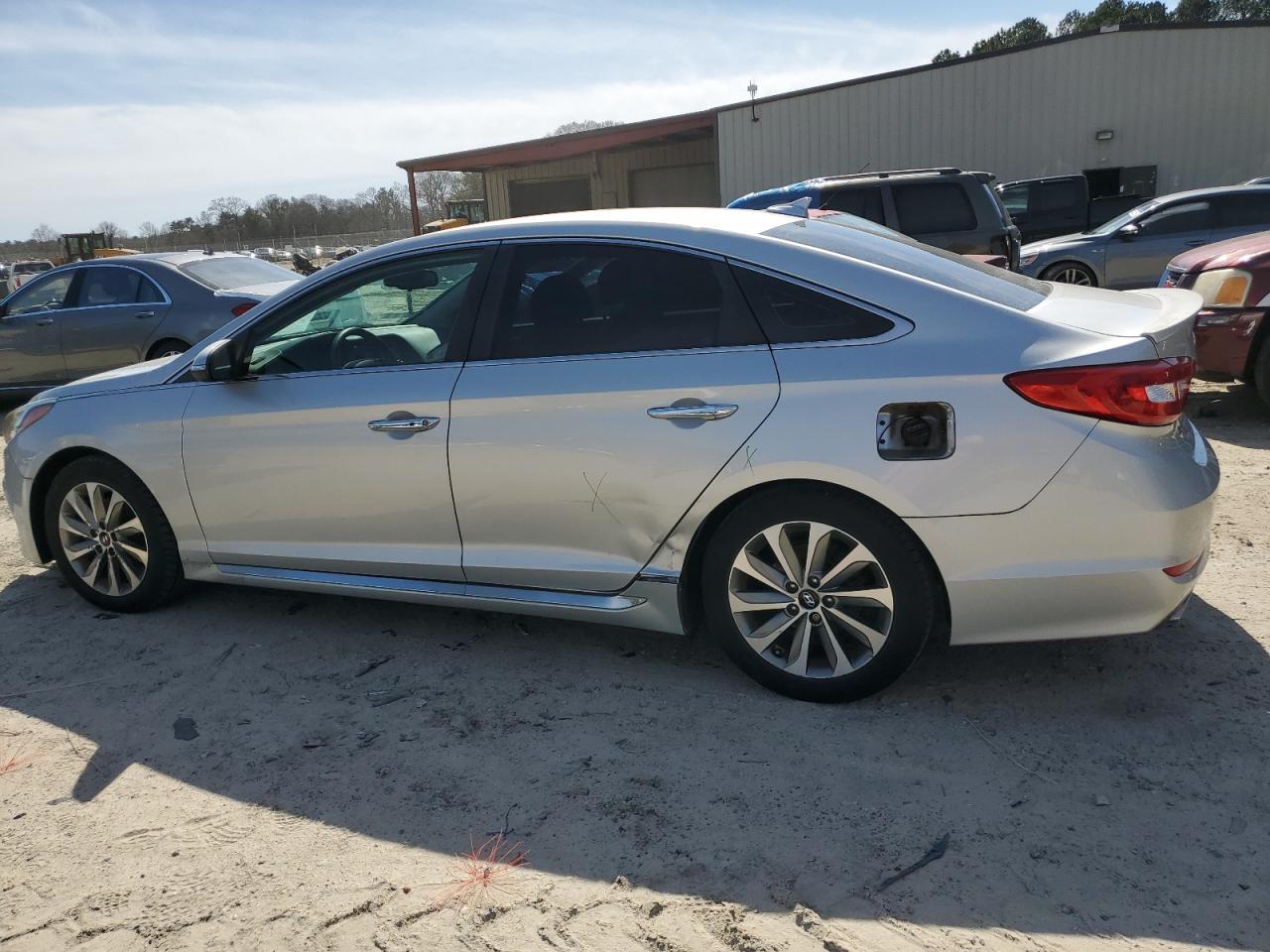 2015 Hyundai Sonata - Image 2