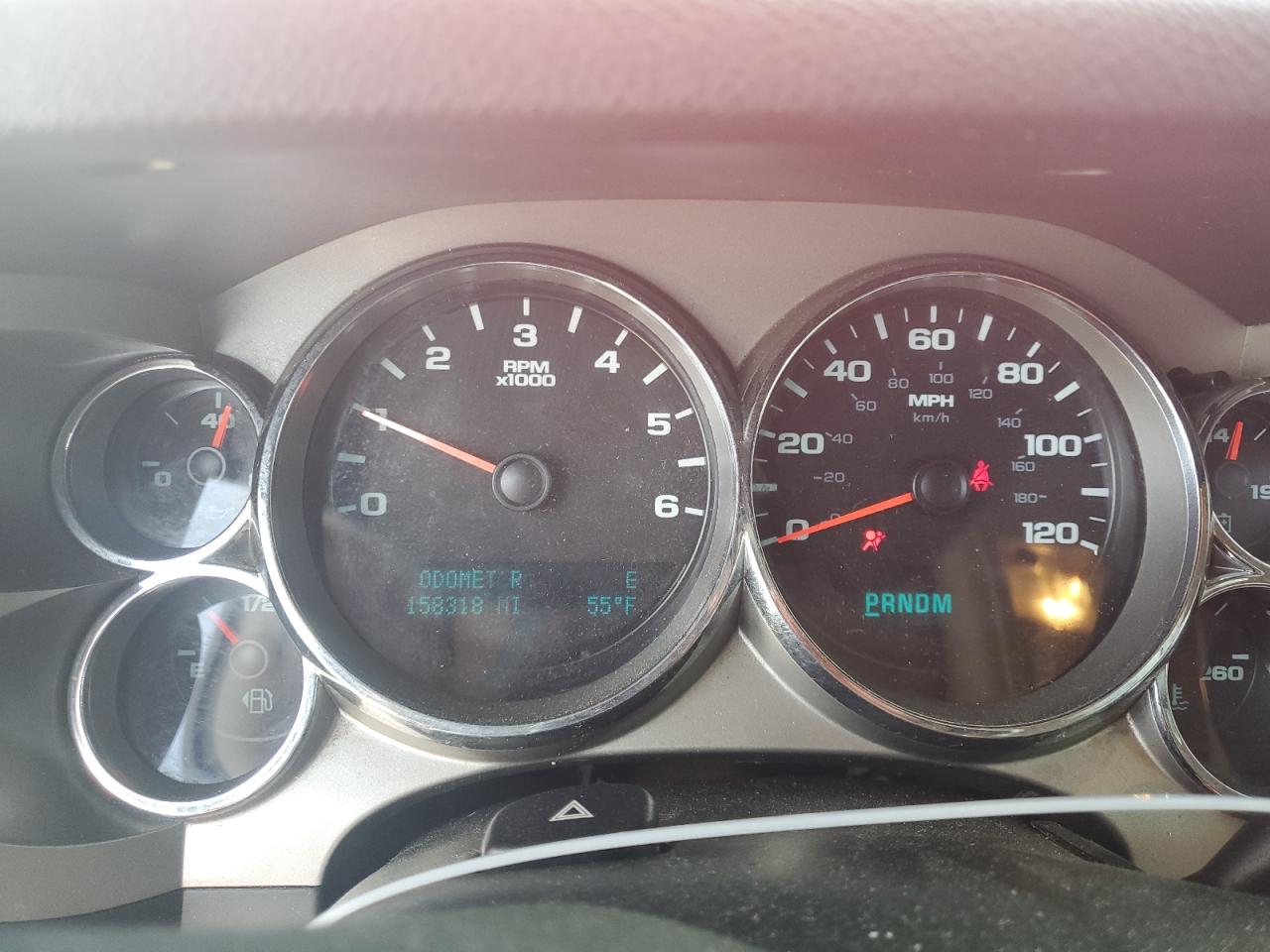 2010 GMC Sierra - Image 9