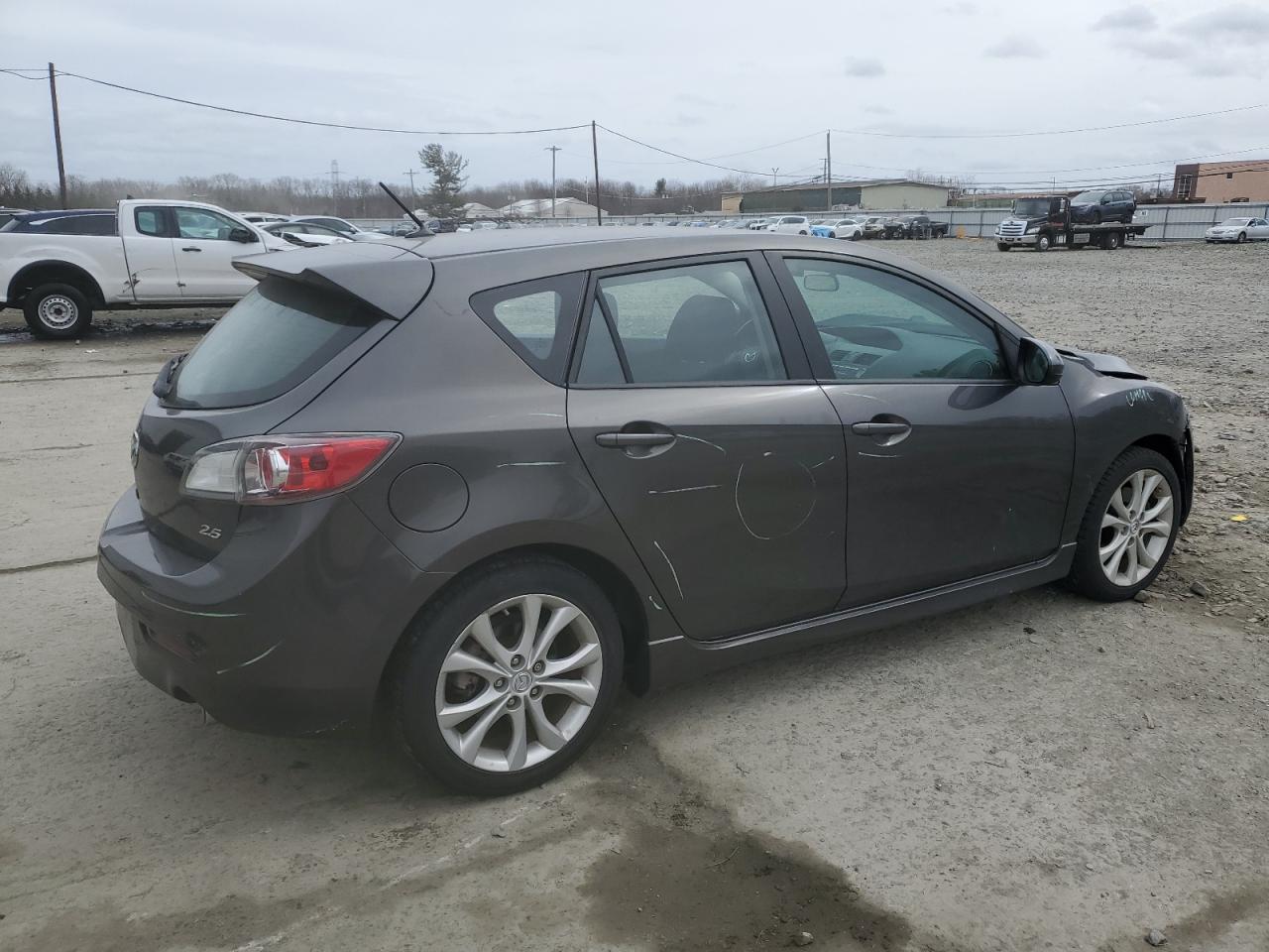 2011 Mazda 3 - Image 3