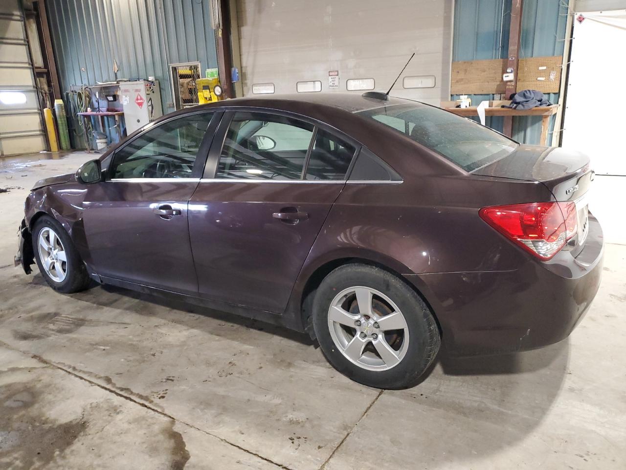 2015 Chevrolet Cruze - Image 2