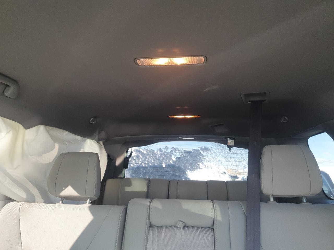 2012 Honda Pilot - Image 10