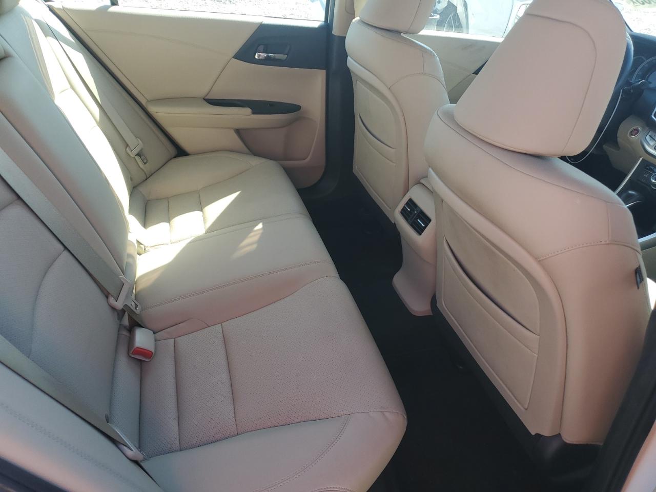 2014 Honda Accord - Image 10