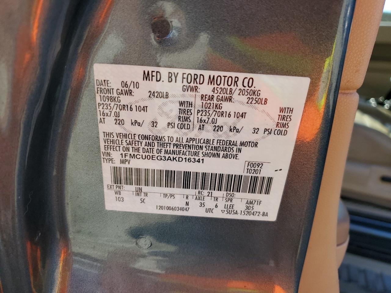 2010 Ford Escape - Image 13
