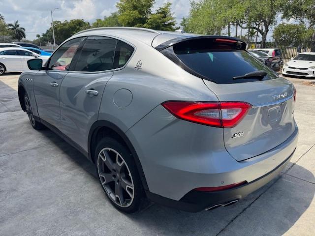 Parquets MASERATI ALL MODELS 2017 Srebrny