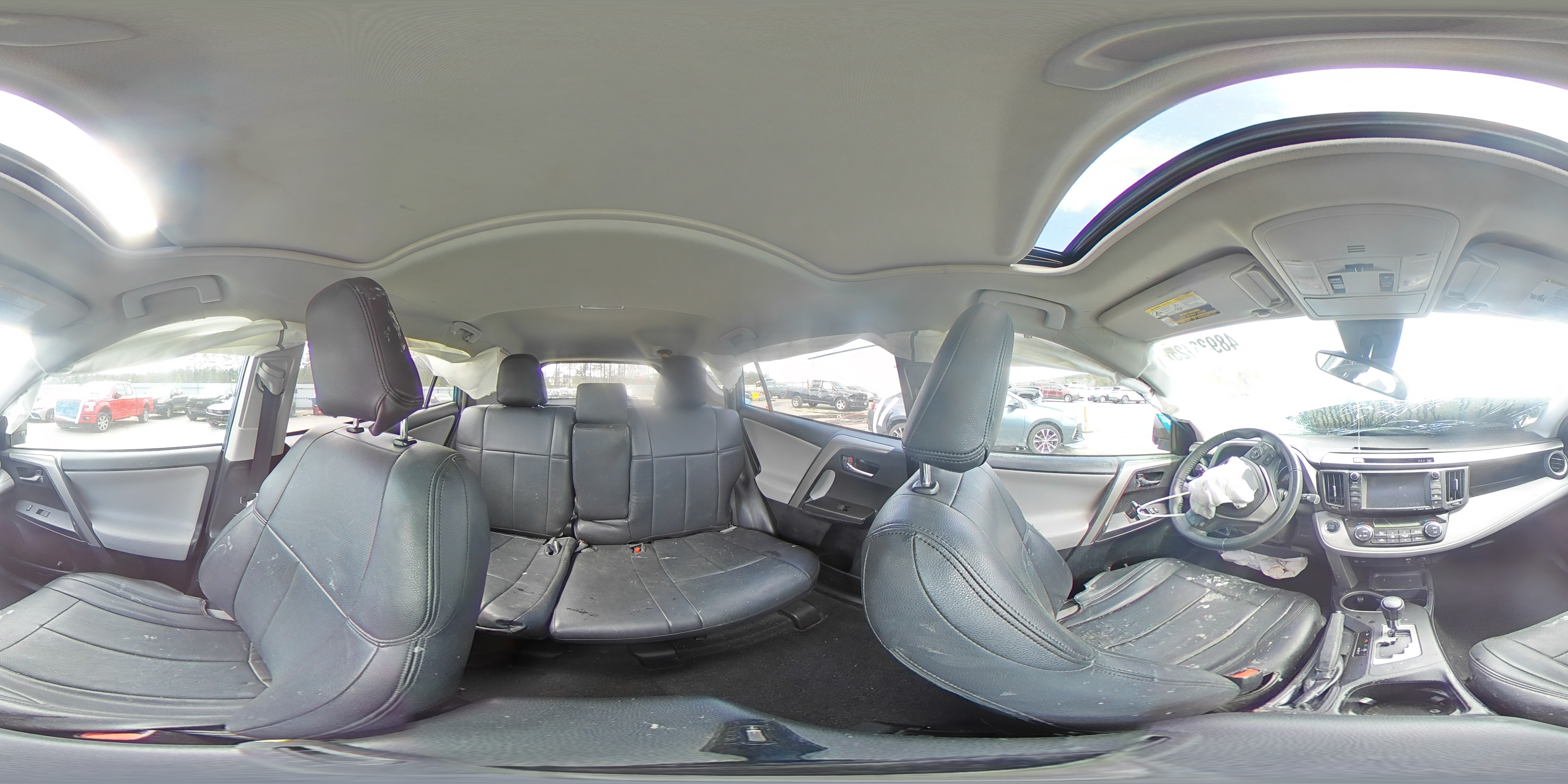 2017 Toyota RAV 4 - Image 16
