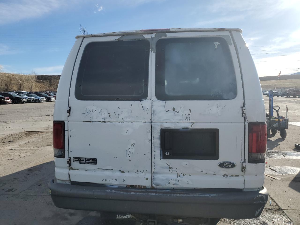 2005 Ford Econoline - Image 6