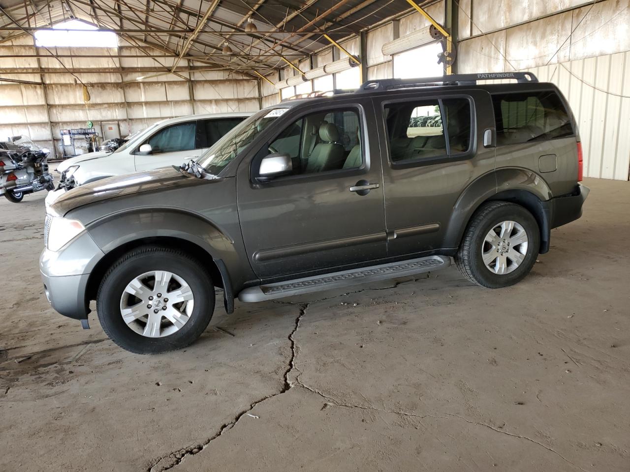 2005 Nissan Pathfinder - Image 1