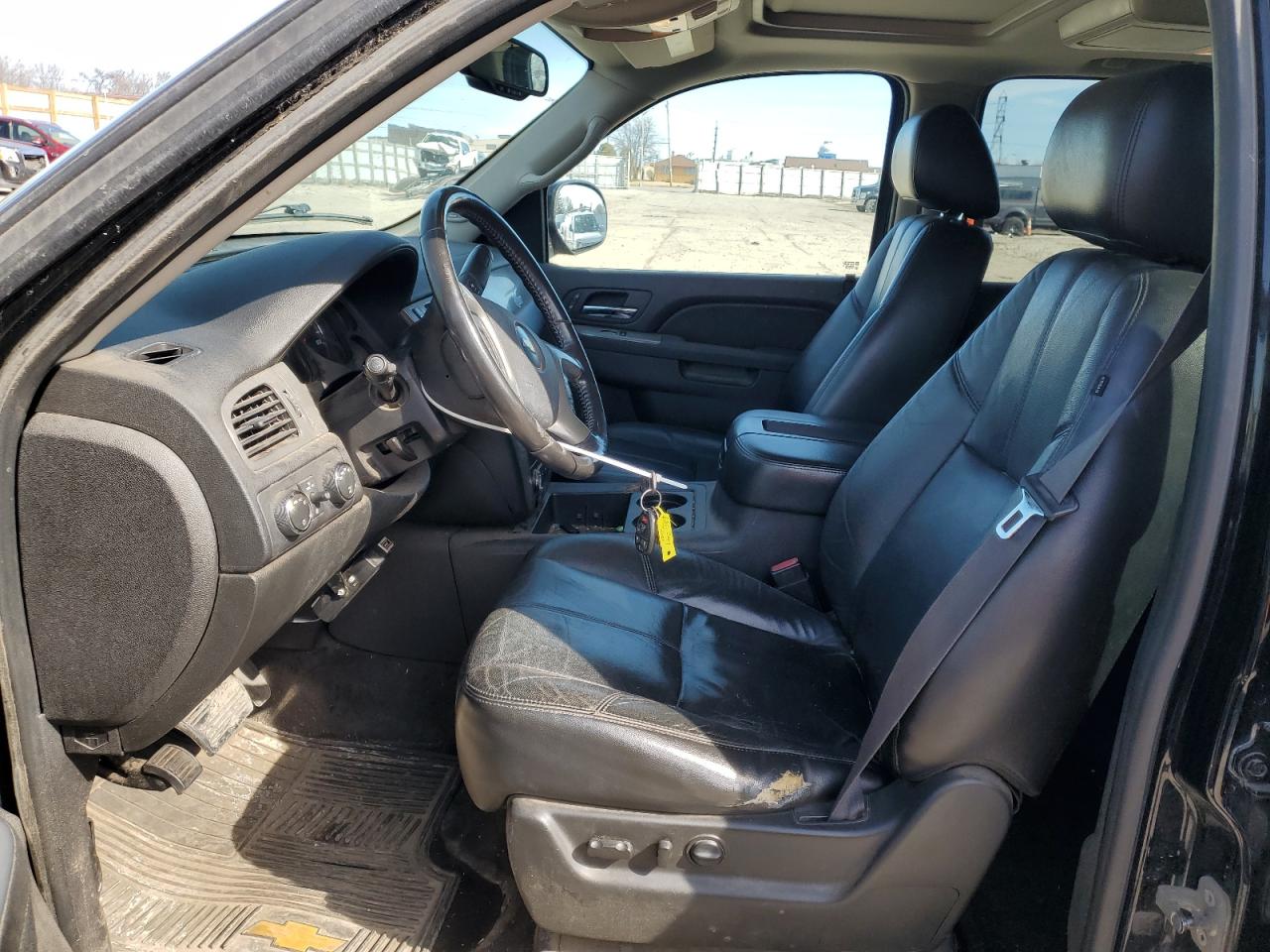2011 Chevrolet Tahoe - Image 7
