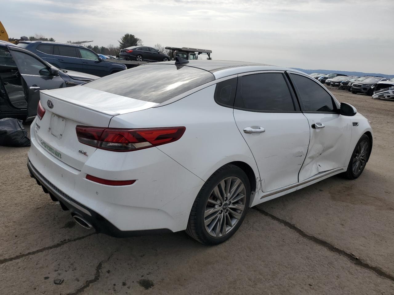 2019 Kia Optima - Image 3
