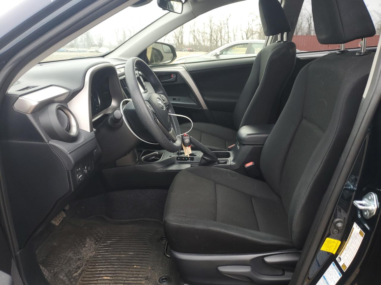 2018 Toyota RAV 4 - Image 7