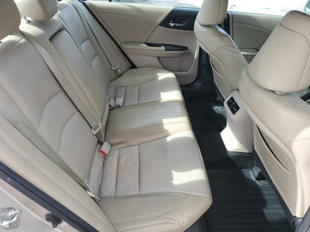 2013 Honda Accord - Image 10