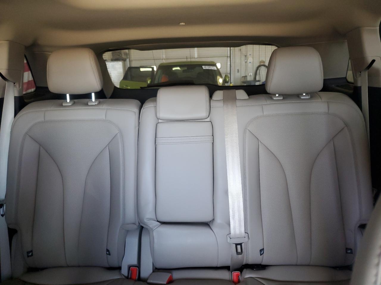 2021 Lincoln Nautilus - Image 10