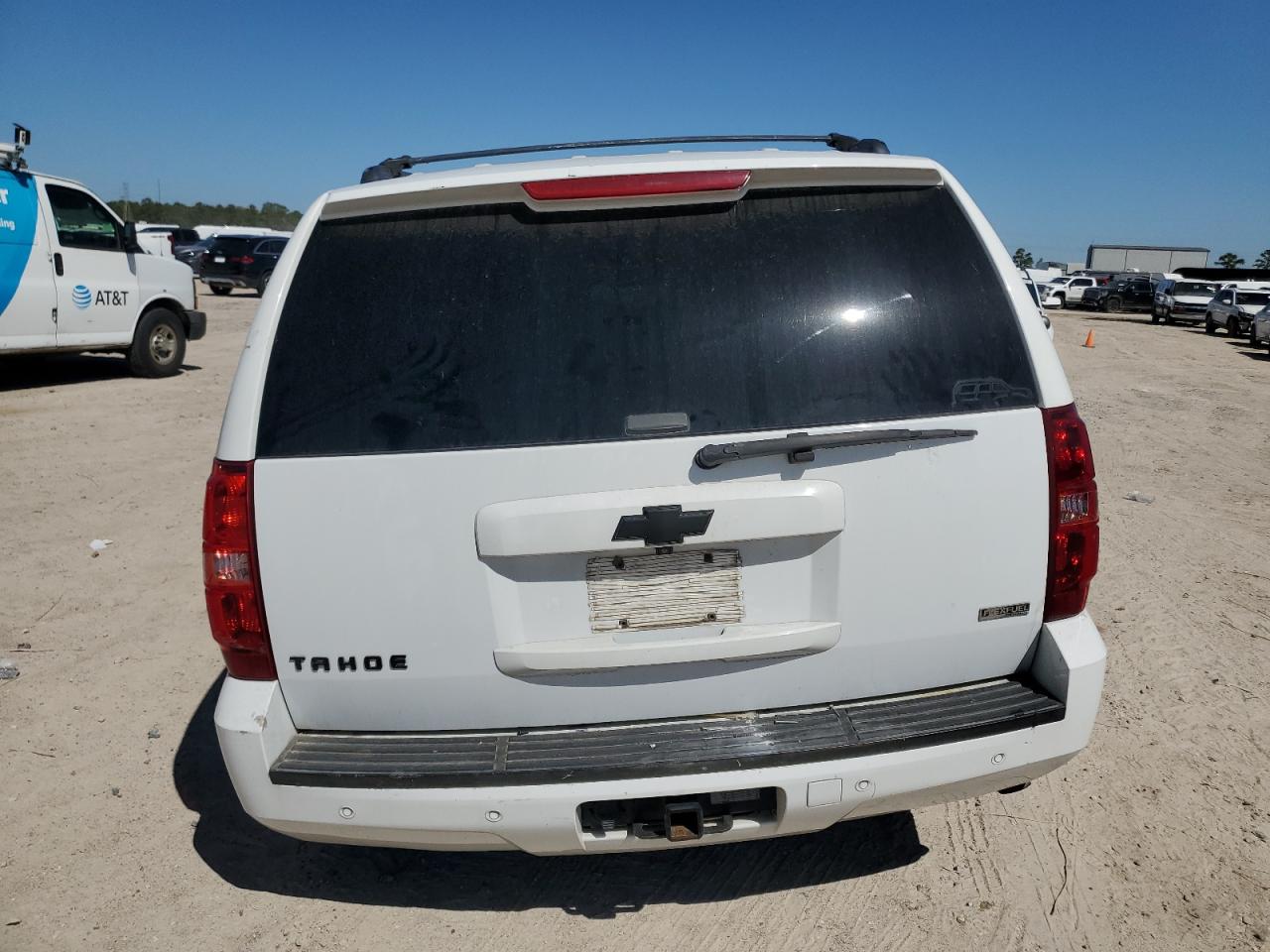 2011 Chevrolet Tahoe - Image 6