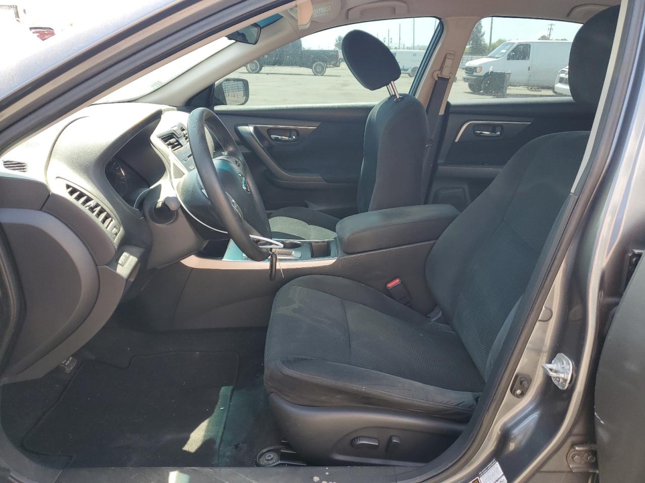 2015 Nissan Altima - Image 7