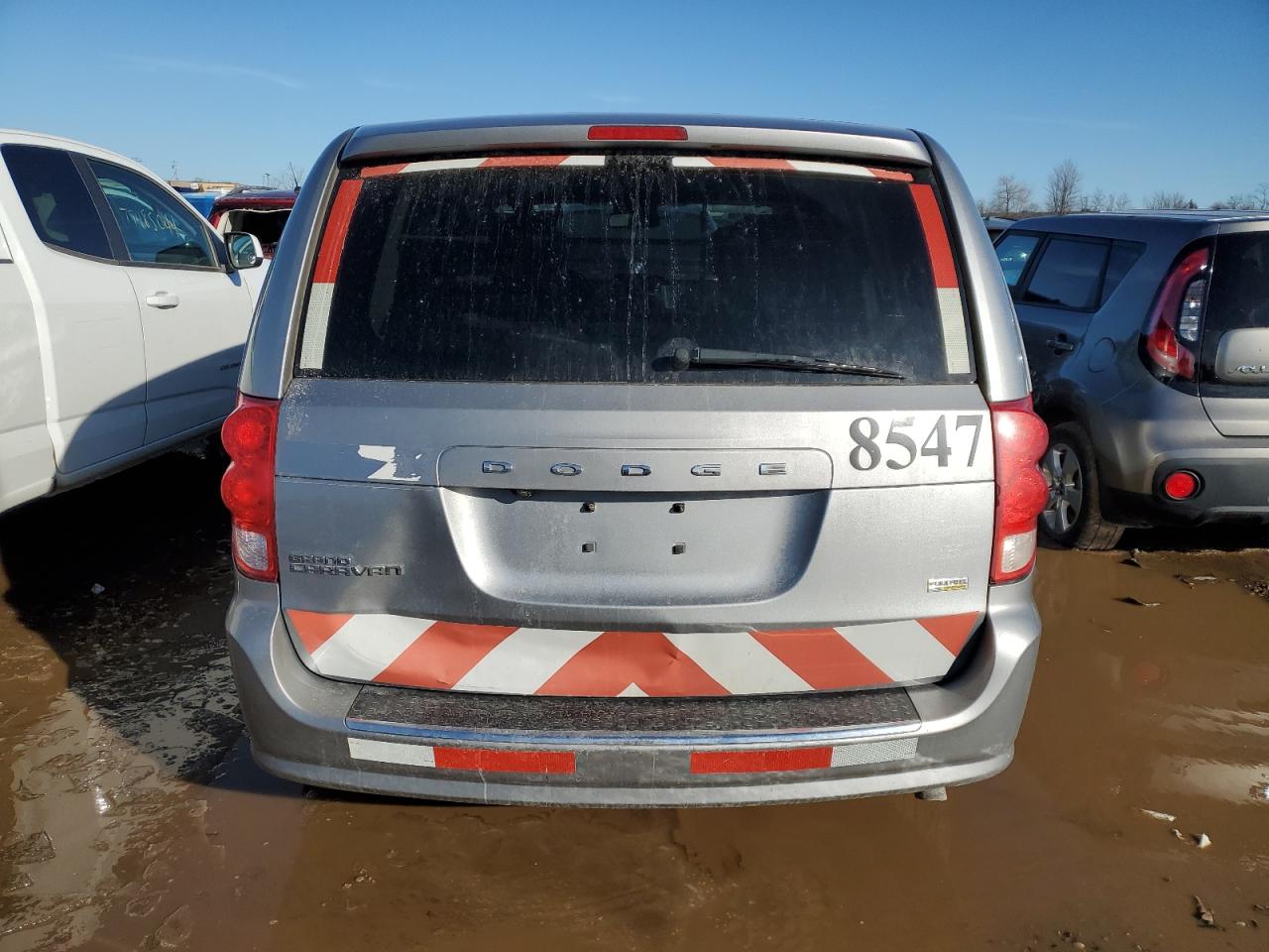 2019 Dodge Caravan - Image 6