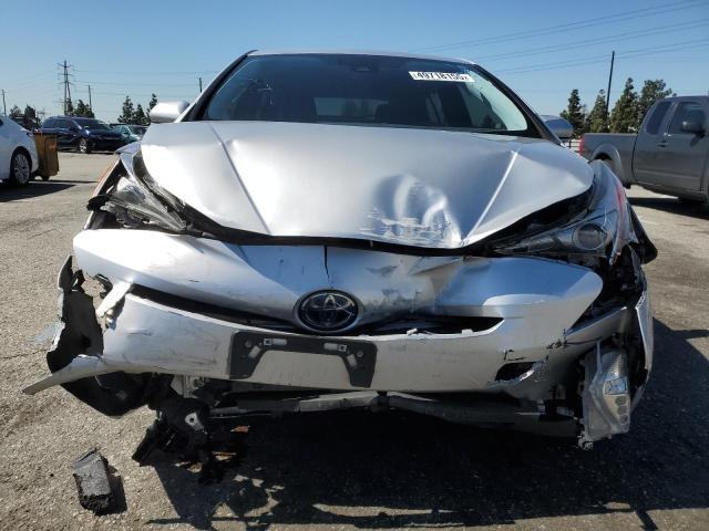  TOYOTA PRIUS 2017 Серебристый