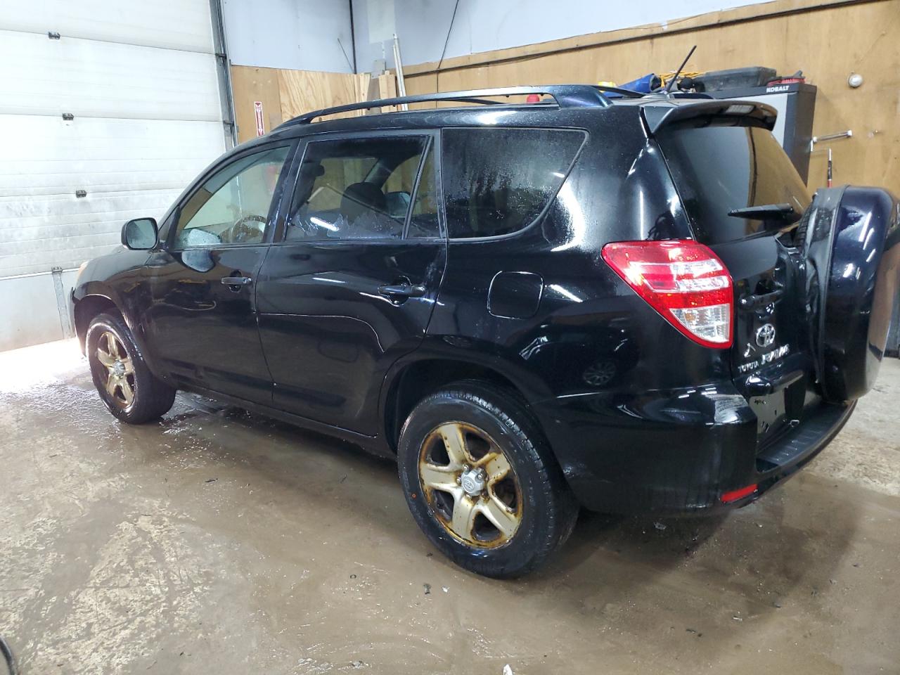 2010 Toyota RAV 4 - Image 2