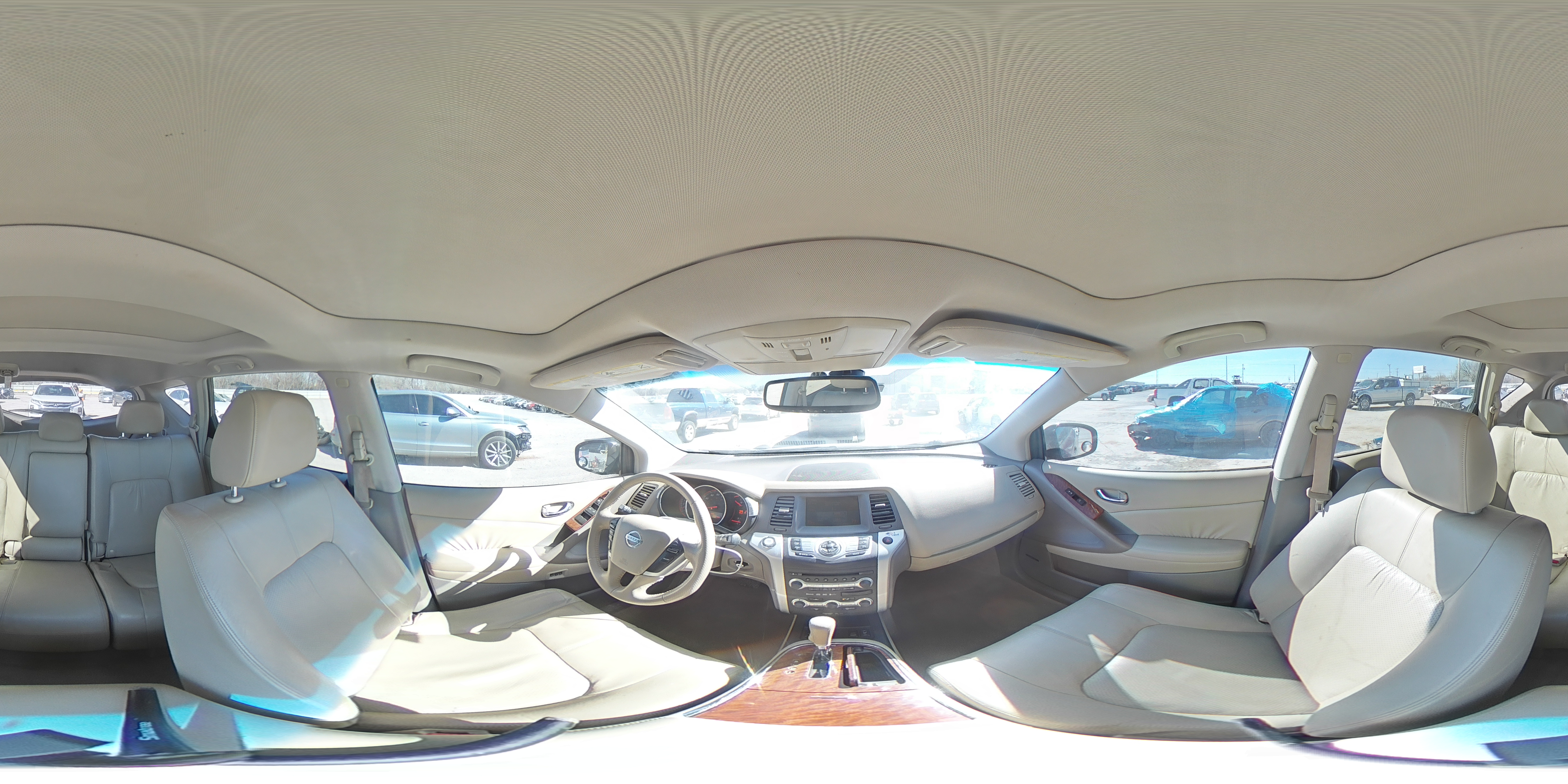 2010 Nissan Murano - Image 13