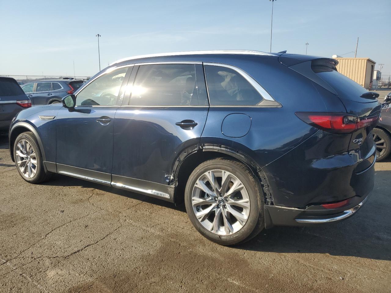 2024 Mazda CX-90 - Image 2