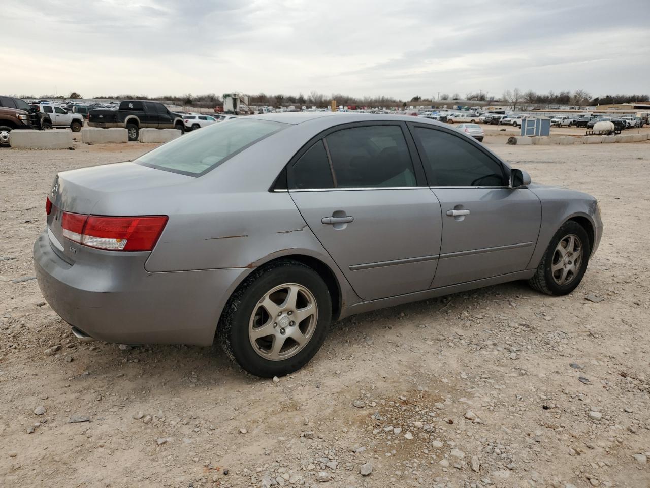 2006 Hyundai Sonata - Image 3