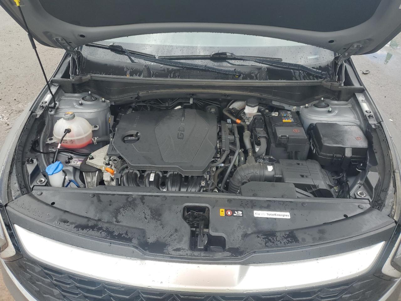 2023 Kia Sportage - Image 12