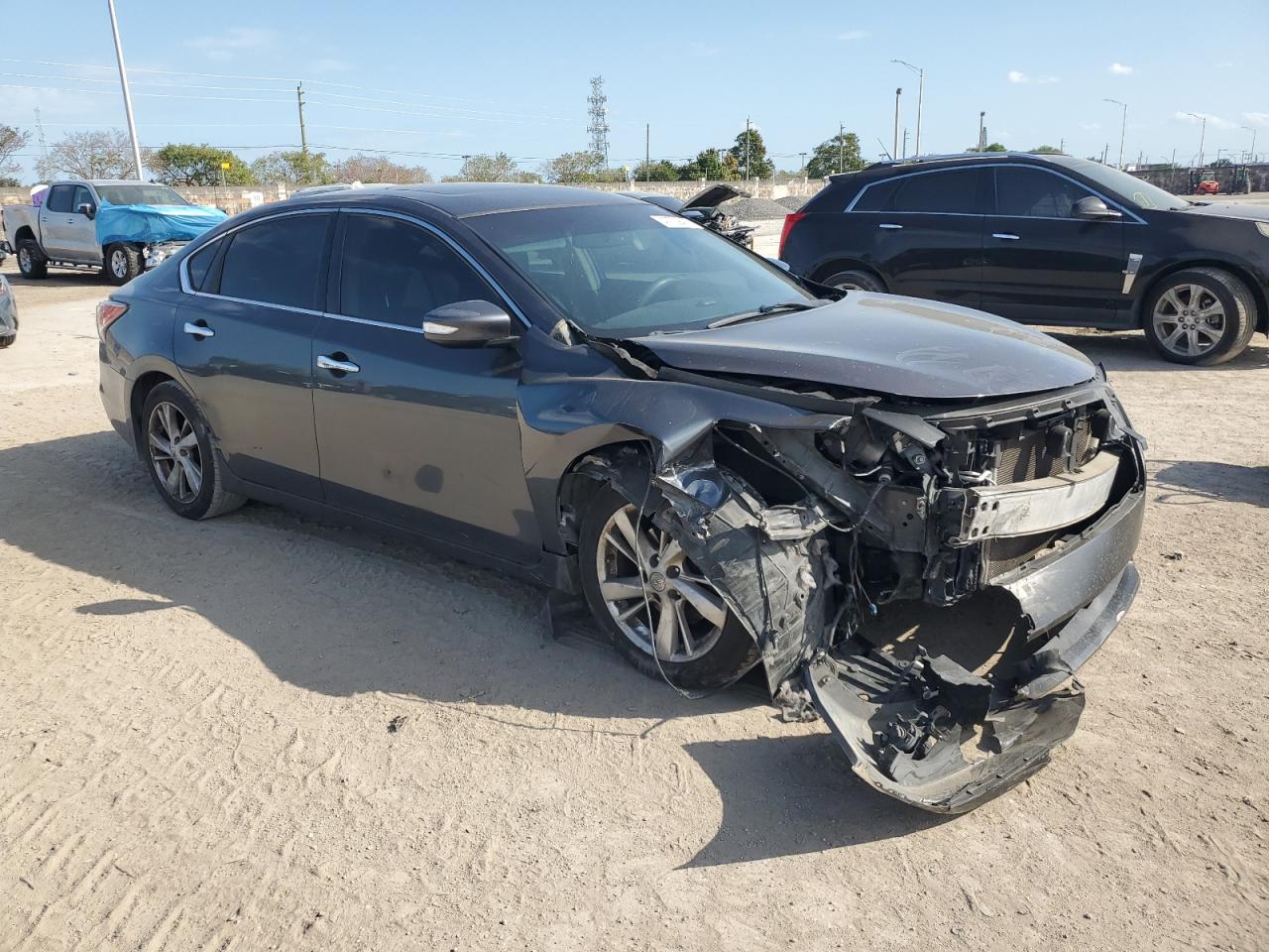 2013 Nissan Altima - Image 4