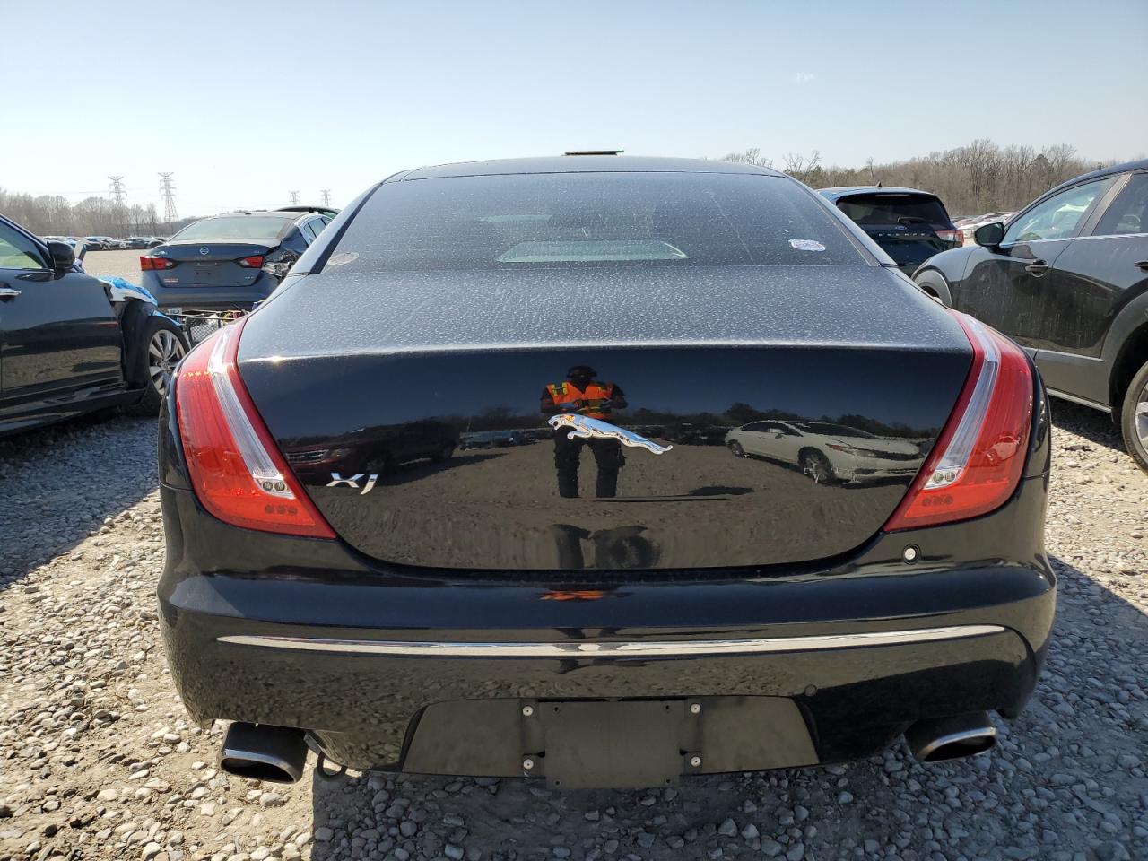 2012 Jaguar XJ - Image 6