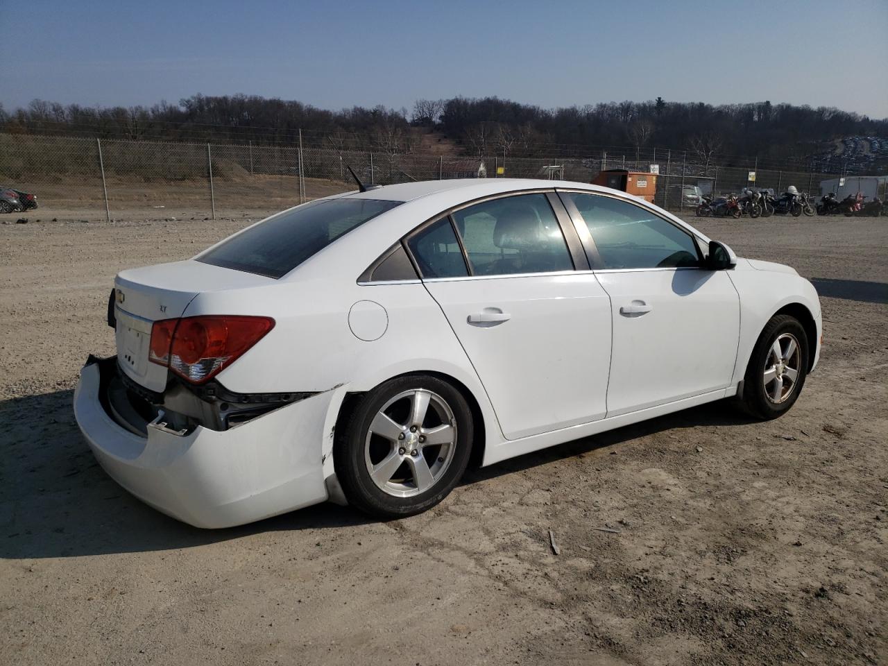 2013 Chevrolet Cruze - Image 3