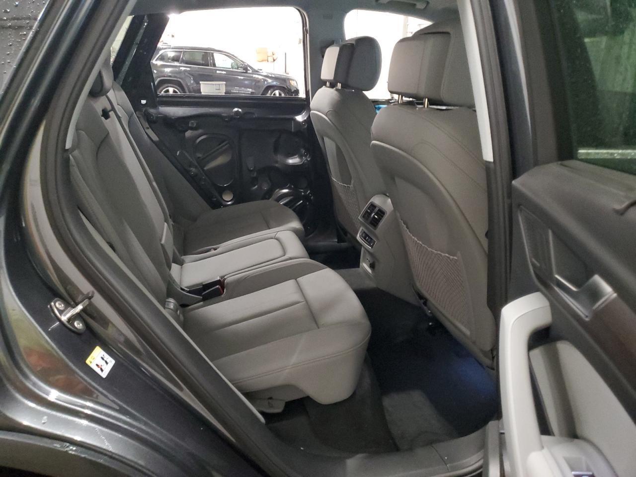 2023 Audi Q5 - Image 11