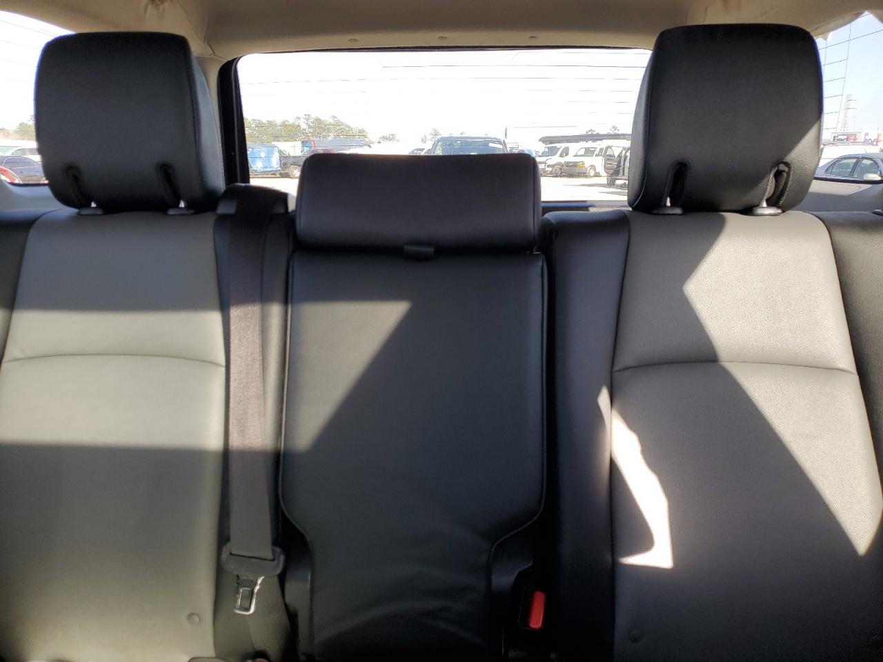 2021 Toyota 4Runner Sr5/Sr5 Premium VIN: JTENU5JR5M5854703 Lot: 47993835