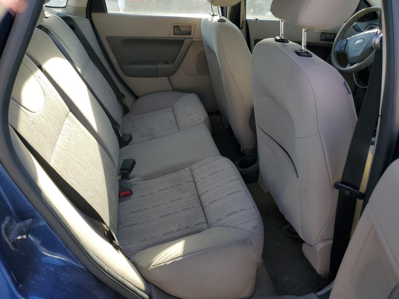 2009 Ford Focus - Image 10