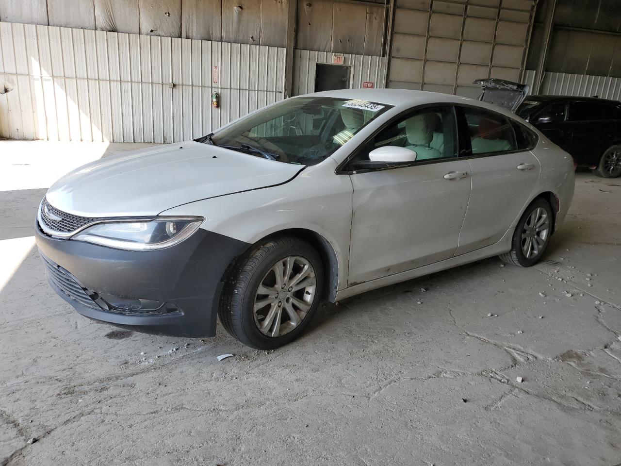 2015 Chrysler 200 Limited zu verkaufen in Des Moines, IA - Mechanical