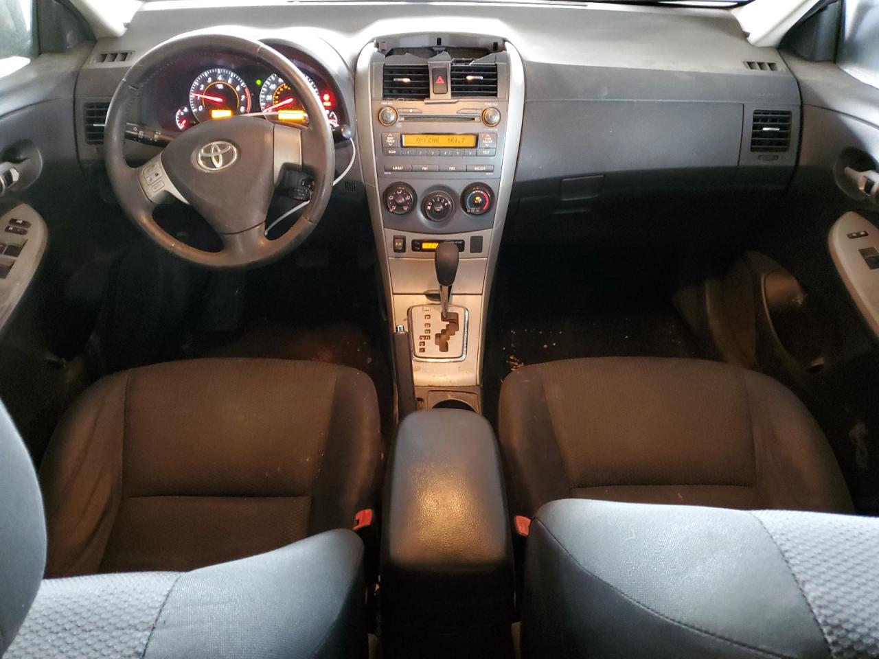 2010 Toyota Corolla - Image 8