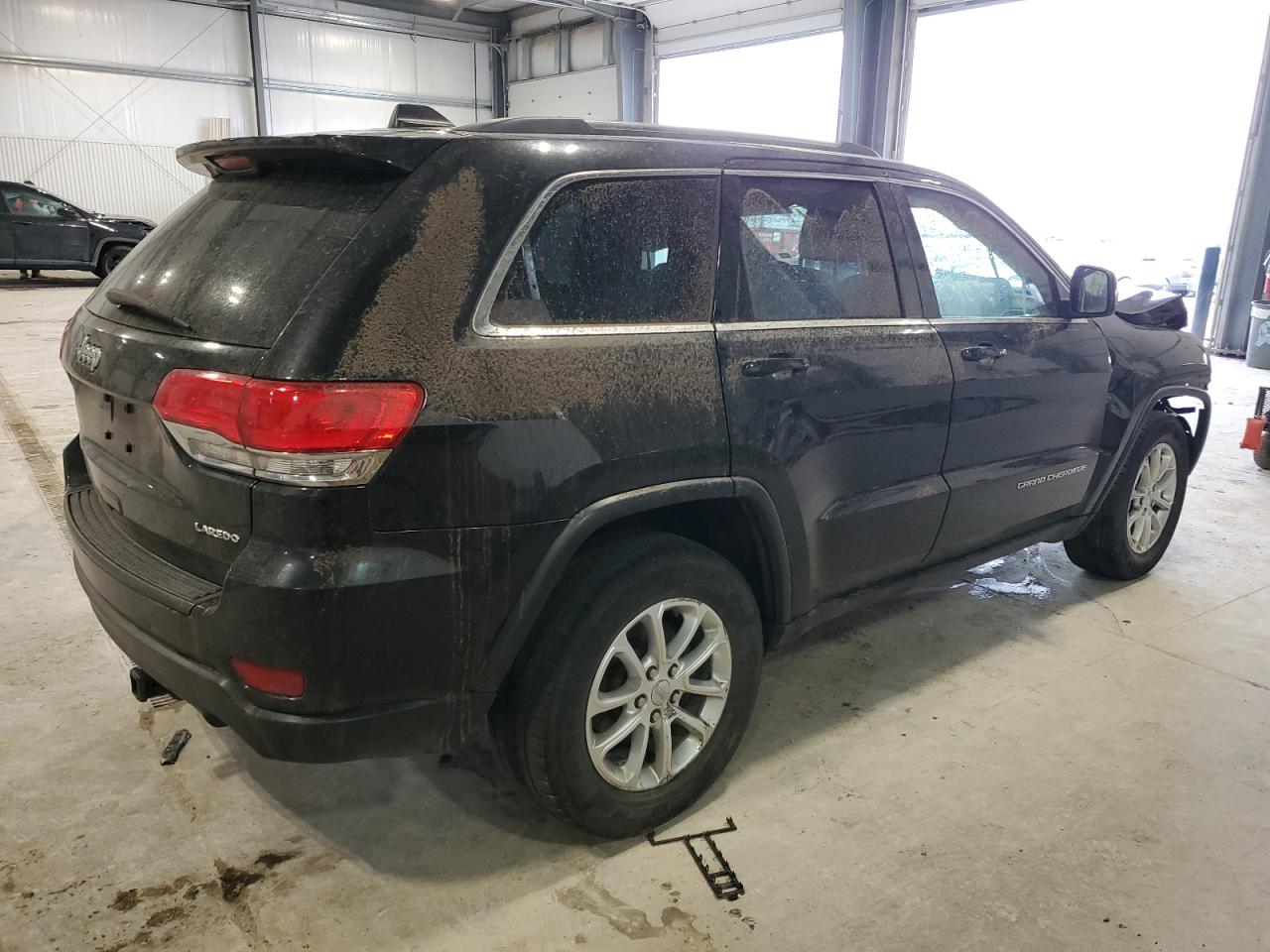 2015 Jeep Grand Cherokee - Image 3