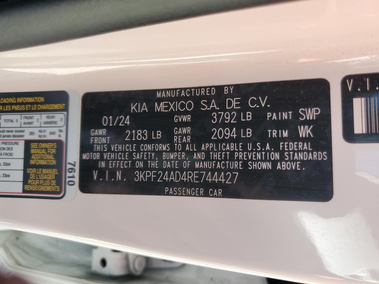 2024 Kia Forte - Image 13