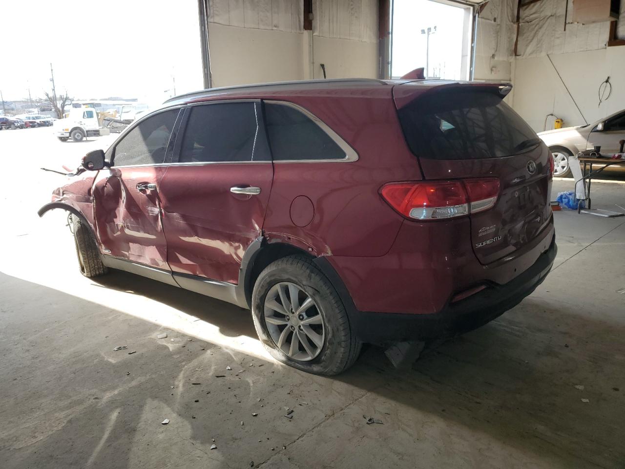 2017 Kia Sorento - Image 2