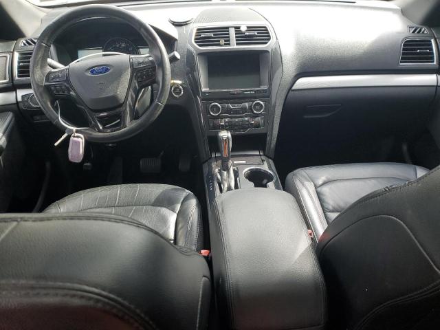 Parquets FORD EXPLORER 2017 Czarny