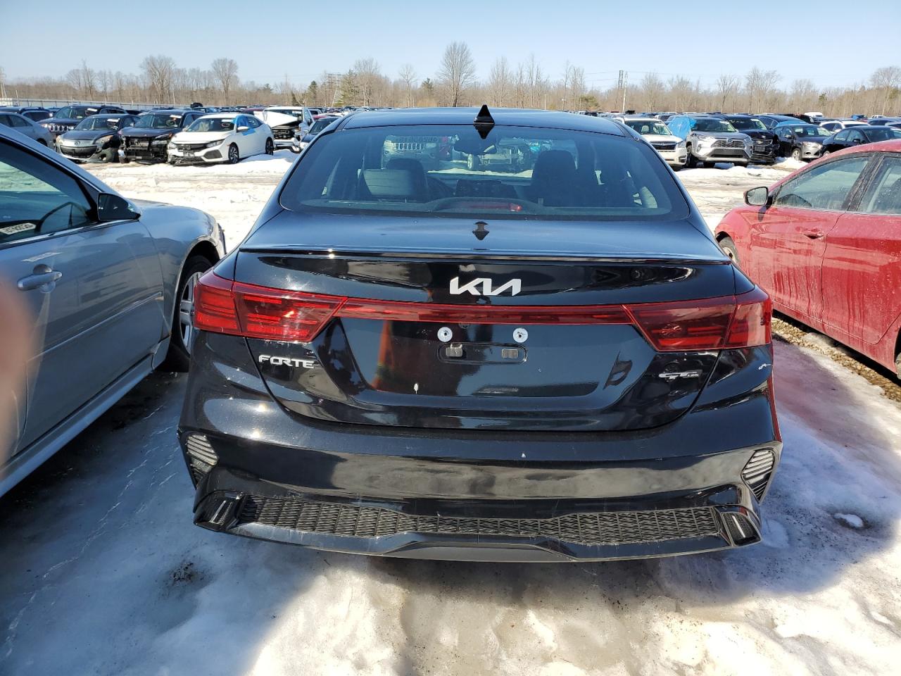 2024 Kia Forte - Image 6
