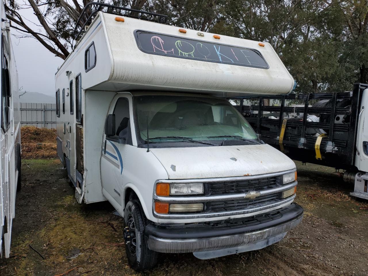 2001 Chevrolet Express G3500 للبيع في Martinez، CA - Side