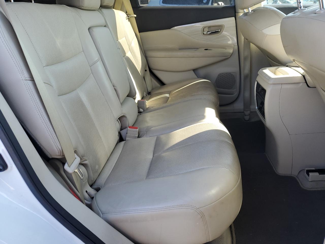 2015 Nissan Murano - Image 11