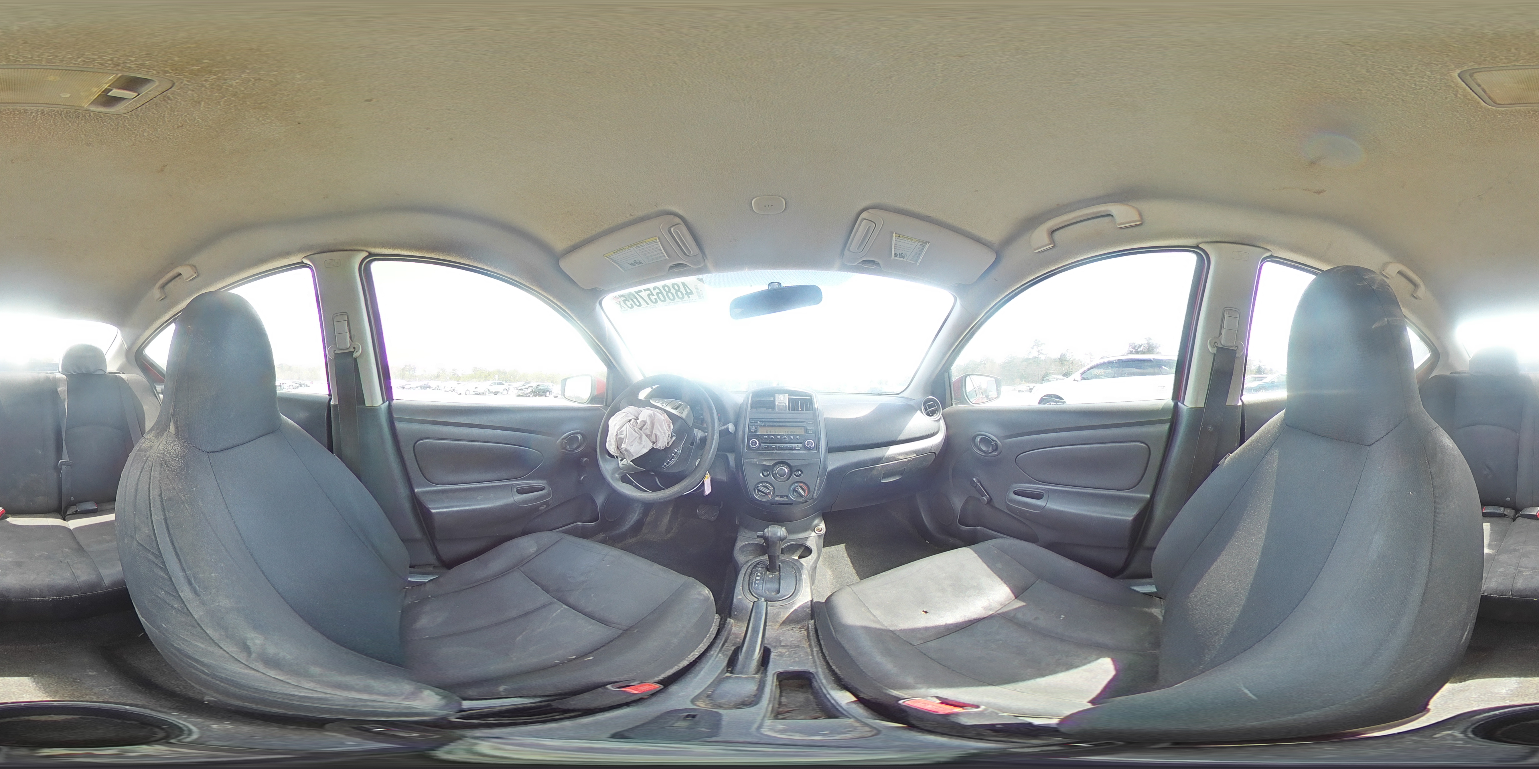 2017 Nissan Versa - Image 15