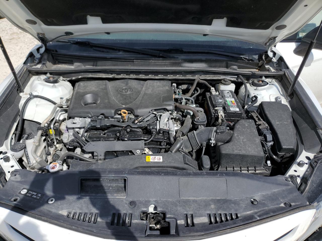2020 Toyota Camry - Image 11